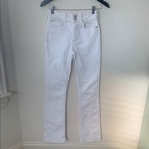 We The Free Creamy White Straight Leg Jeans tan stitching high waisted SZ 27